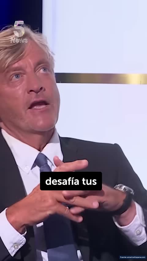 Fotograma en el minuto 2:04
