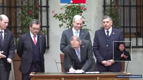 Fotograma en el minuto 32:01