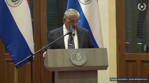 Fotograma en el minuto 4:55