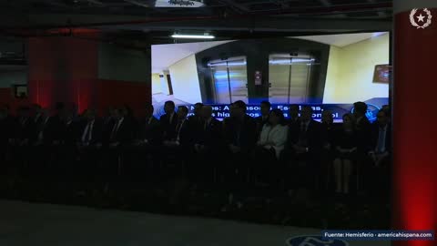 Fotograma en el minuto 8:10