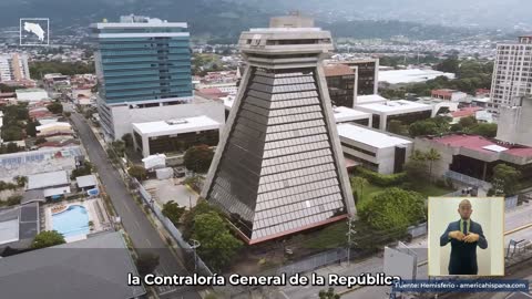 Fotograma en el minuto 2:55