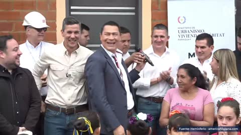 Fotograma en el minuto 8:41