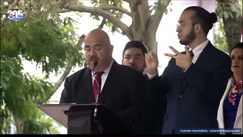 Fotograma en el minuto 15:07