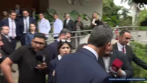 Fotograma en el minuto 8:45